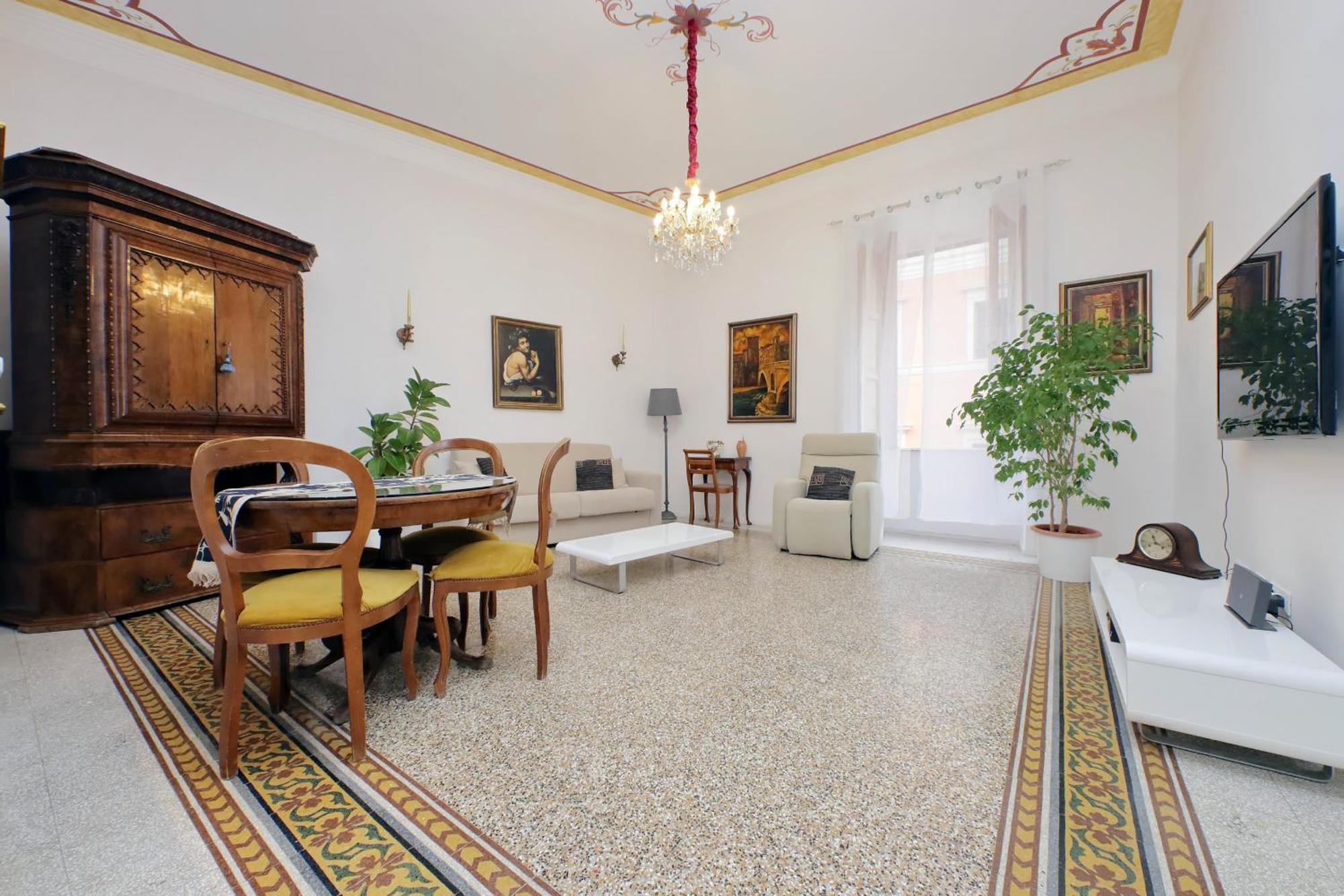 Treasurerome Carmen Apartamento